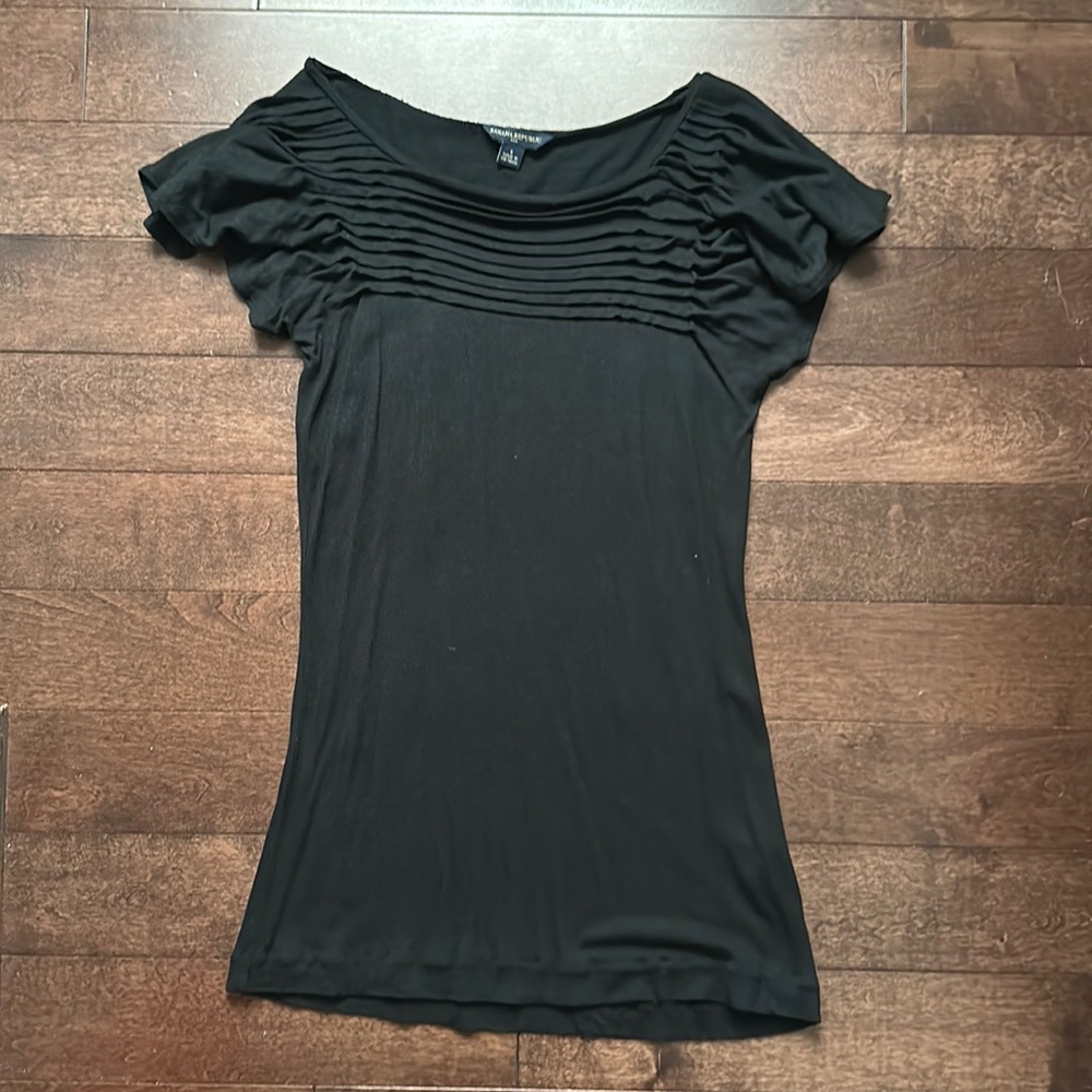 Banana Republic Black Pleated Top